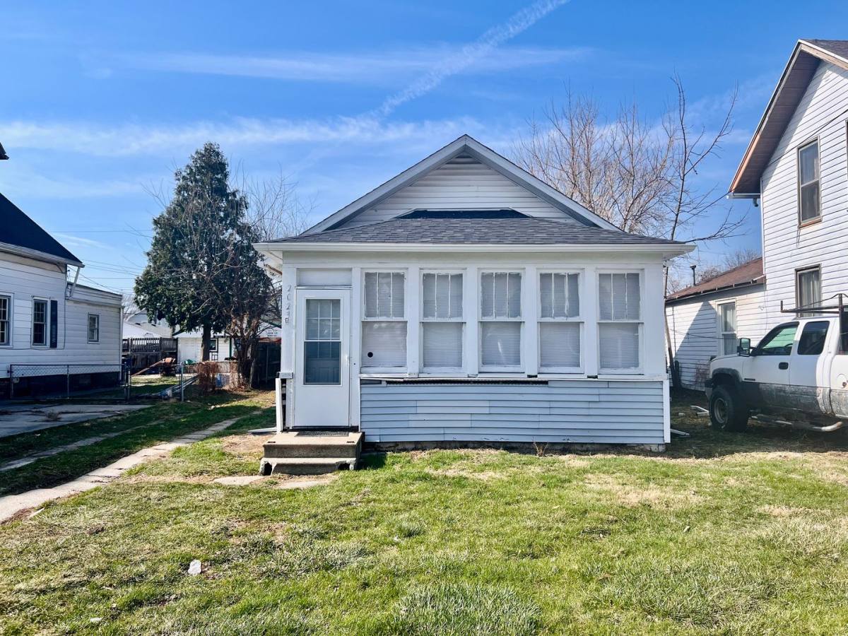 House for rent at 2023 N Erie St, Toledo, OH 43611