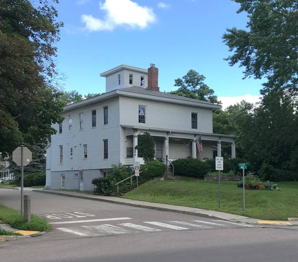 Apartment for rent at 101 & 109 Main St, Winooski, VT 05404