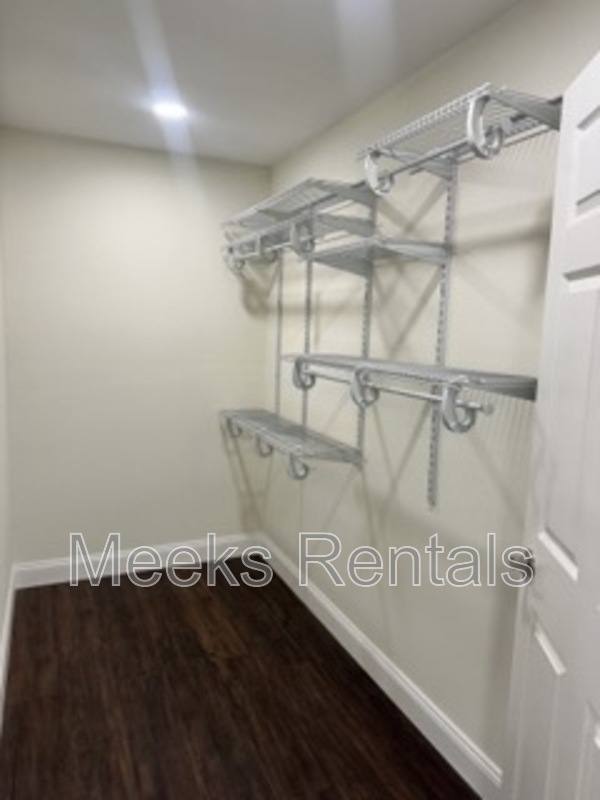 Apartment for rent at 310 68th St SE #A, Charleston, WV 25304