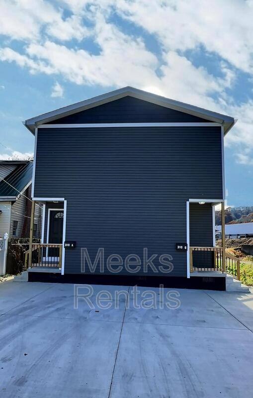 Apartment for rent at 310 68th St SE #A, Charleston, WV 25304