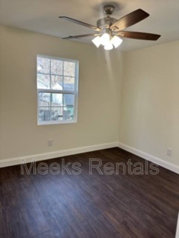 Apartment for rent at 310 68th St SE #A, Charleston, WV 25304