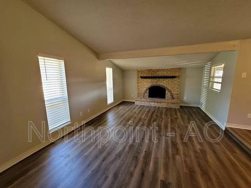 House for rent at 1362 Applegate Dr, Lewisville, TX 75067