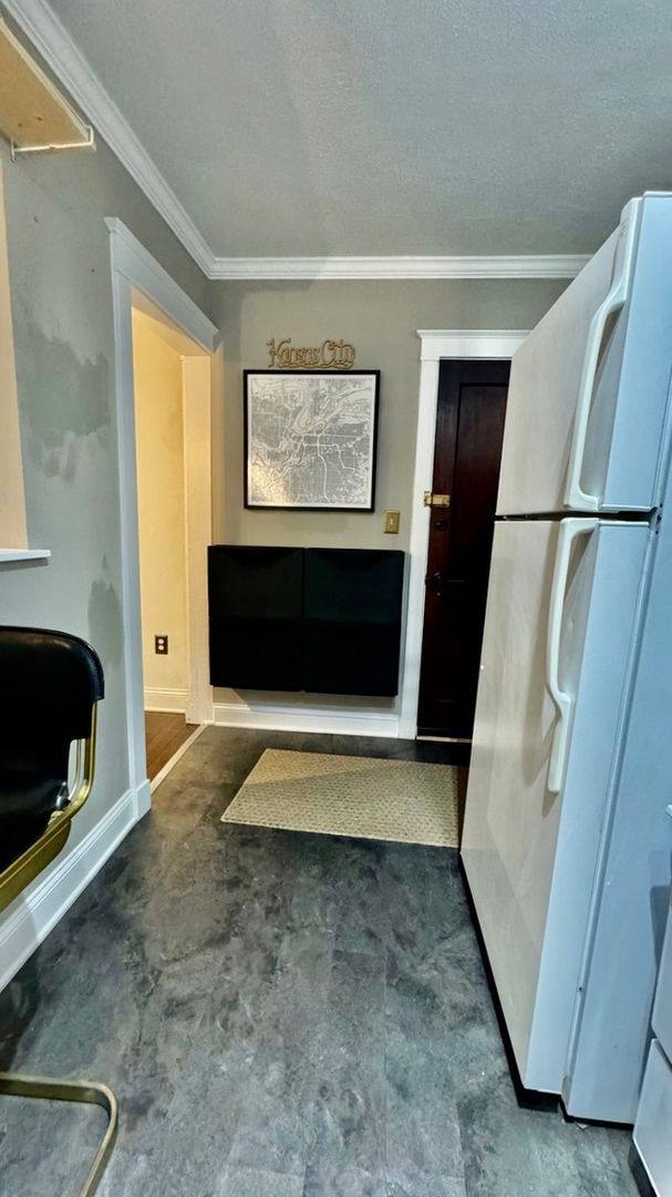 Apartment for rent at 3618 Pennsylvania Ave, Kansas City, MO 64111