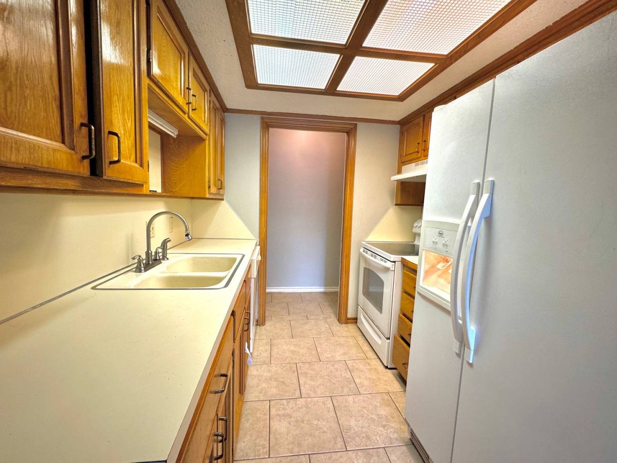 Apartment for rent at 313-315 Brookwood, Texarkana, TX 75501