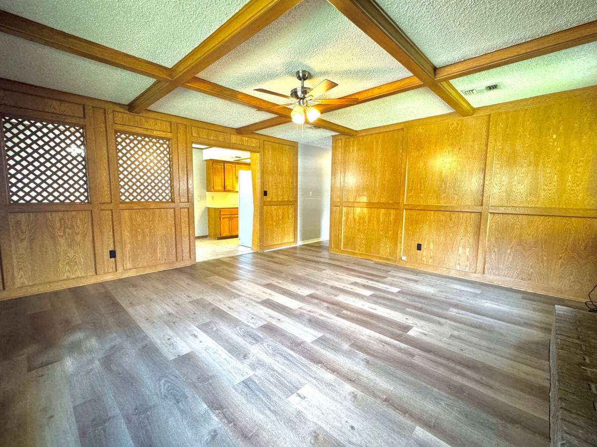 Apartment for rent at 313-315 Brookwood, Texarkana, TX 75501