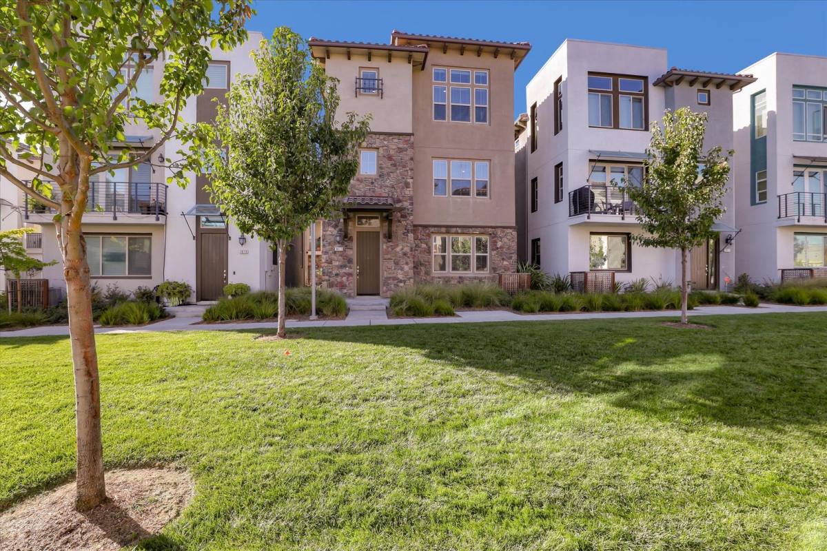 House for rent at 3072 Lina Loop, San Jose, CA 95136