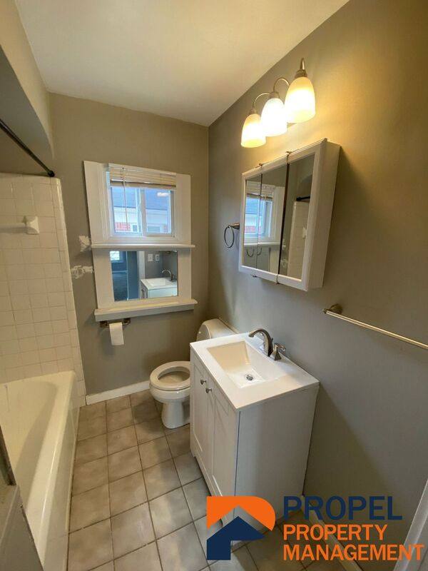 House for rent at 1537 Chandler Ave, Lincoln Park, MI 48146