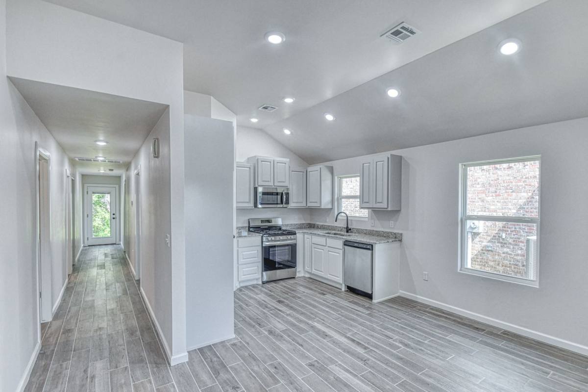 House for rent at 928 Varenna Court, Norman, OK 73071