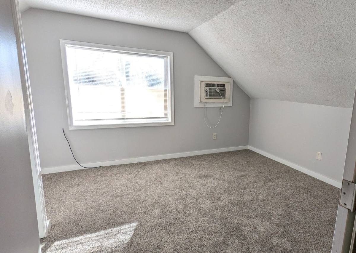 Apartment for rent at 1276 Francis Ave, Muskegon, MI 49442