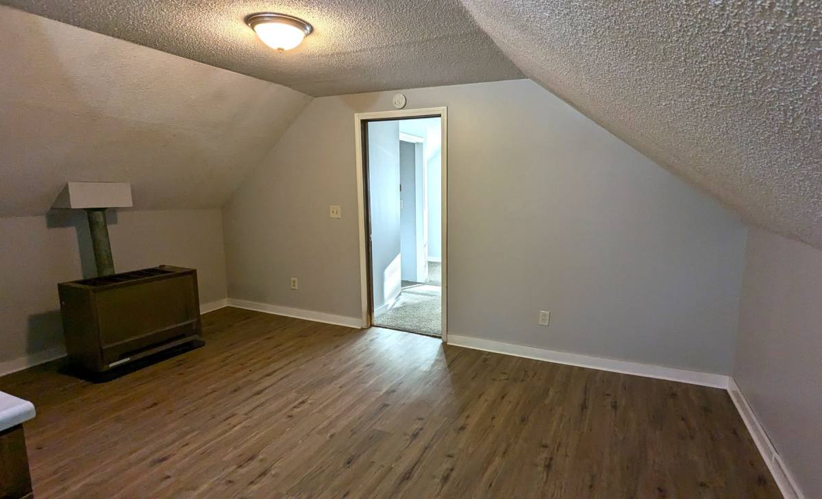Apartment for rent at 1276 Francis Ave, Muskegon, MI 49442