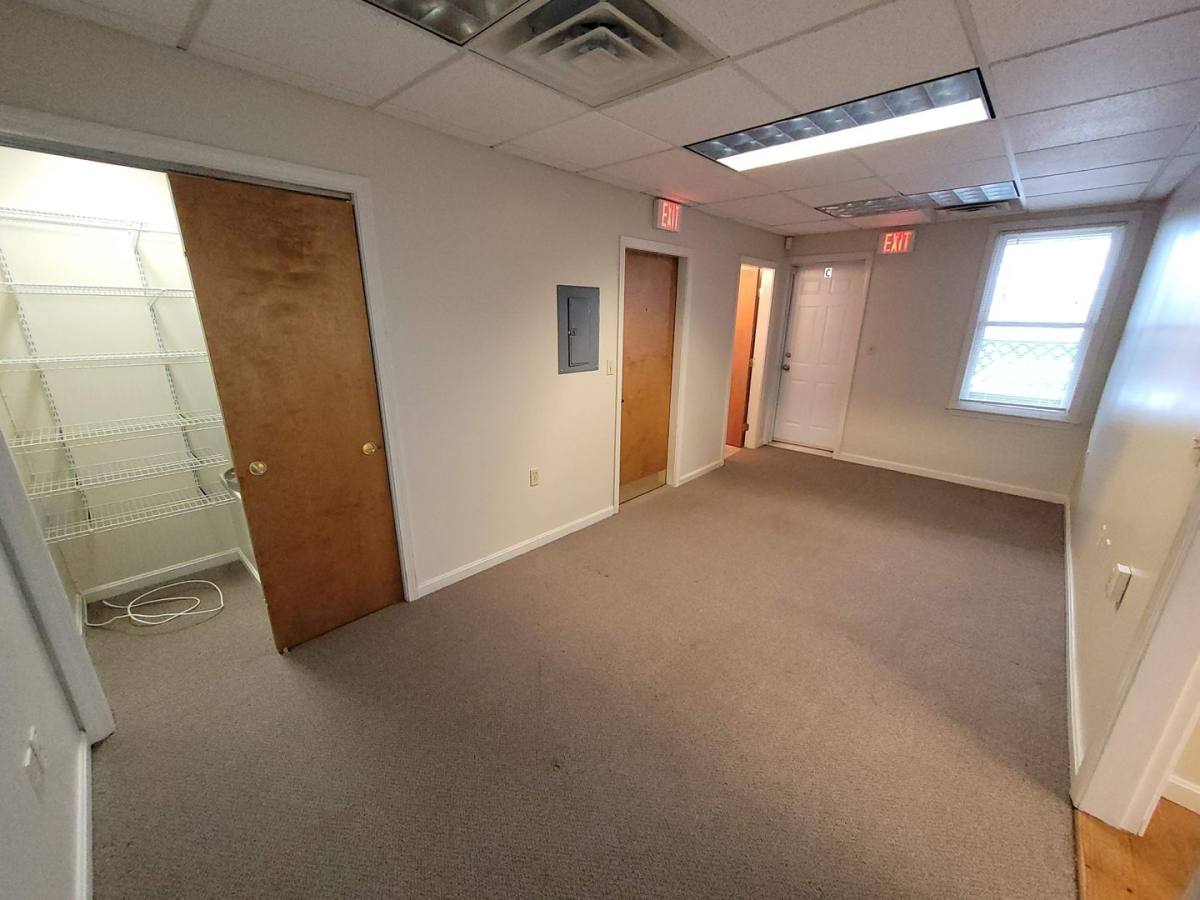 Apartment for rent at 1346-1356 Elm St, Manchester, NH 03101