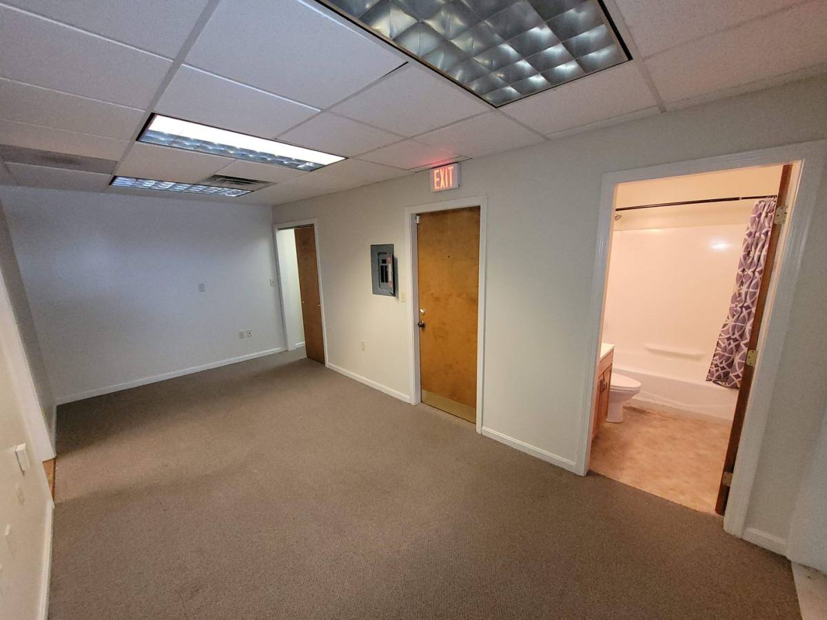 Apartment for rent at 1346-1356 Elm St, Manchester, NH 03101
