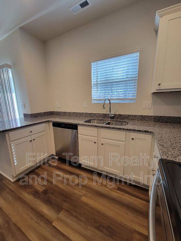 House for rent at 6941 Calton Lane, Charlotte, NC 28214