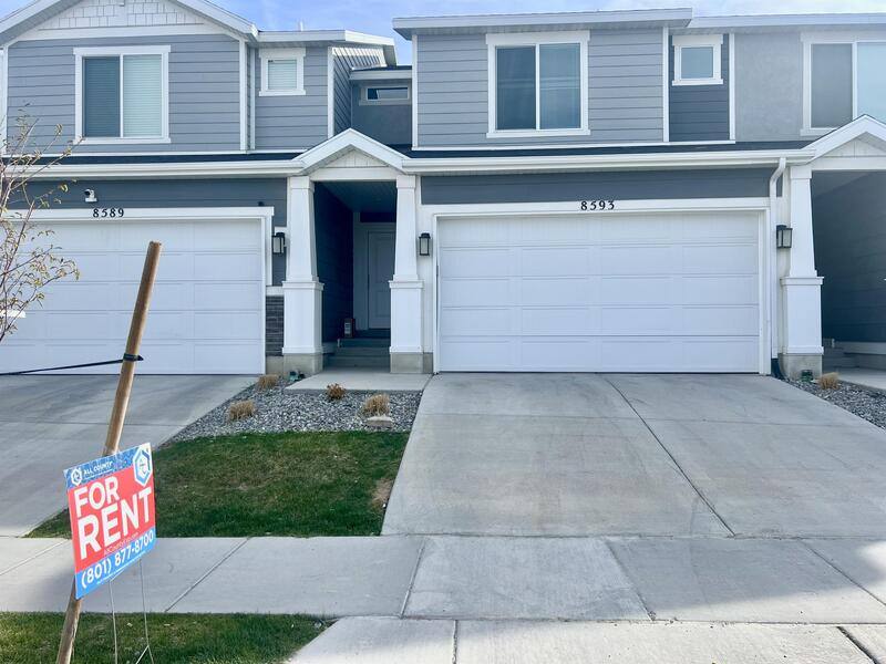 Townhouse for rent at 8593 W Medow Bank Way, Magna, UT 84044