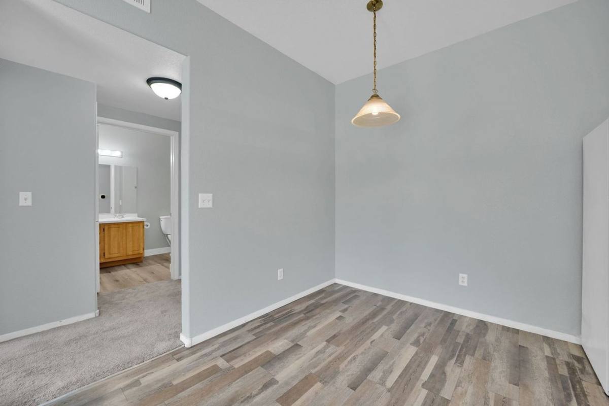 Apartment for rent at 5655 E Sahara Ave #BLDG 2, Las Vegas, NV 89142