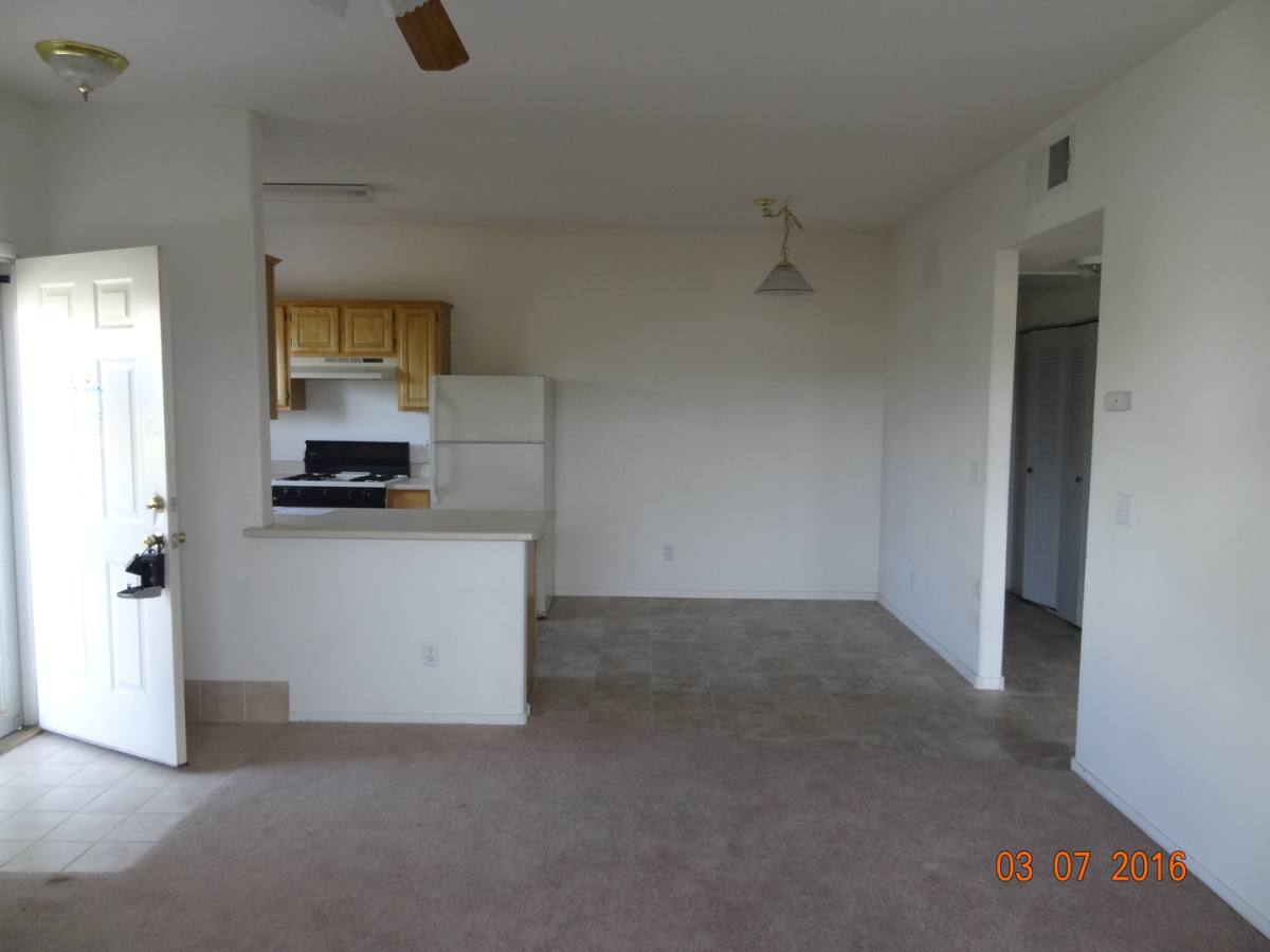 Apartment for rent at 5655 E Sahara, Las Vegas, NV 89142