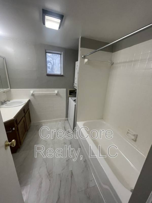 Apartment for rent at 1235 Vinton Ave #3, Memphis, TN 38104