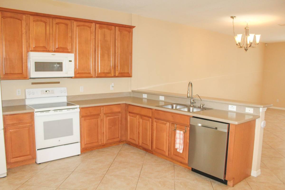 Apartment for rent at 14252 Confetti Dr, Windermere, FL 34786