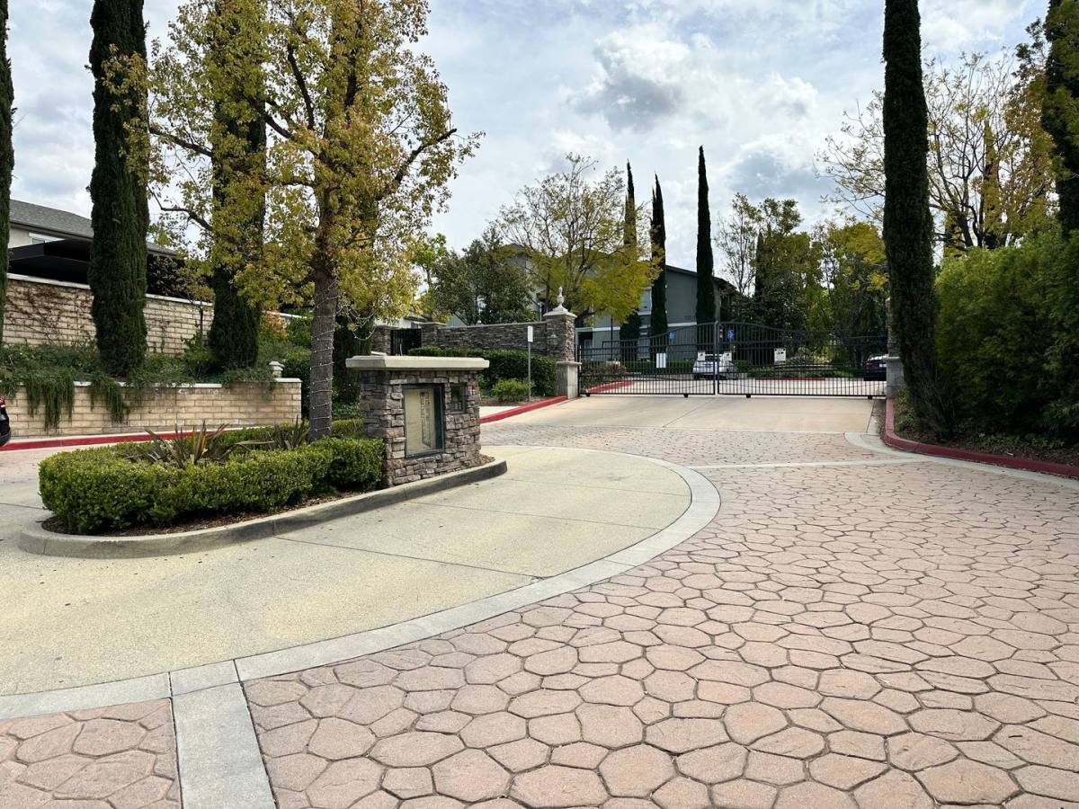 Townhouse for rent at 20000 Plum Canyon Rd, Santa Clarita, CA 91350