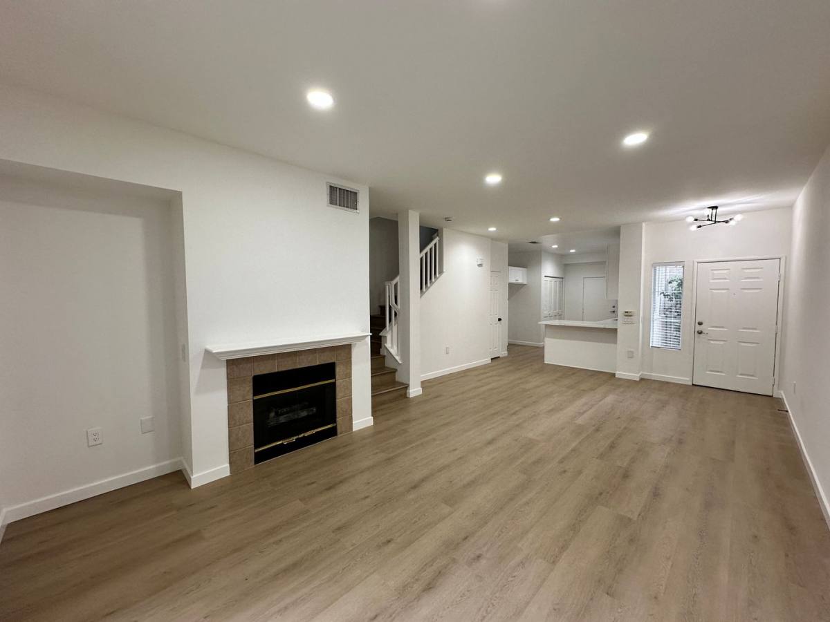 Townhouse for rent at 20000 Plum Canyon Rd, Santa Clarita, CA 91350