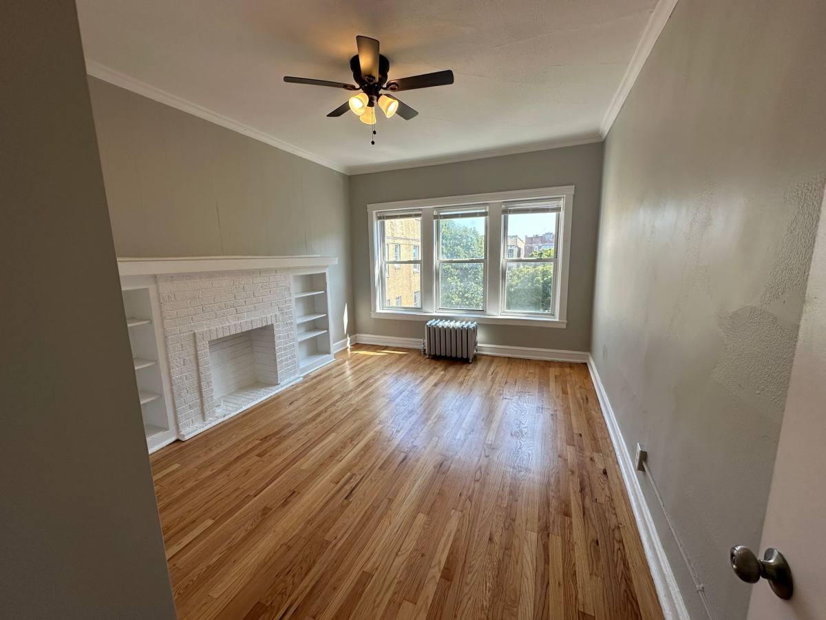 Apartment for rent at 4900-08 N St Louis Ave, Chicago, IL 60625