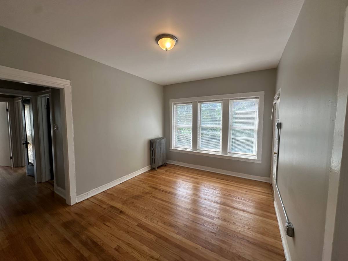 Apartment for rent at 4900-08 N St Louis Ave, Chicago, IL 60625
