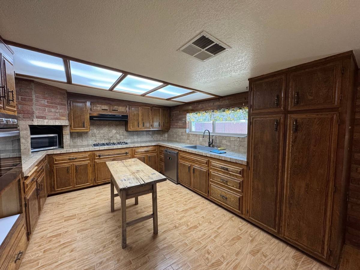 House for rent at 8893 S Calle Del Media, Mohave Valley, AZ 86440