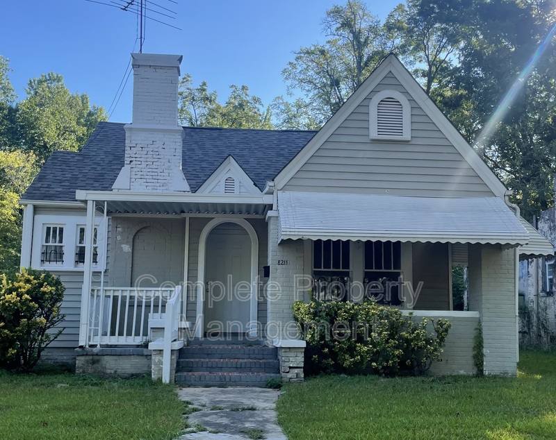 House for rent at 8211 Rugby Ave, Birmingham, AL 35206
