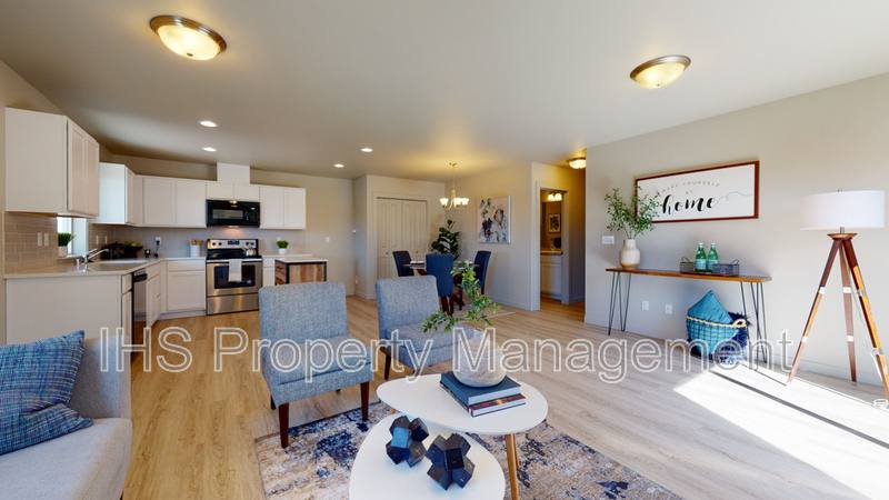 Townhouse for rent at 2513 E Helena #A, Pasco, WA 99301