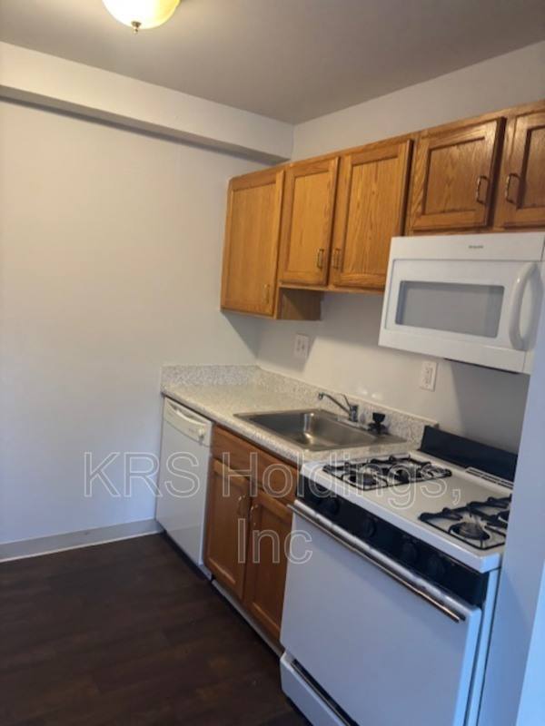 Apartment for rent at 5604 Crenshaw Rd #1534, Richmond, VA 23227
