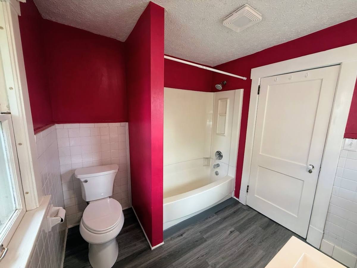 Apartment for rent at 1103 19th St NW, Canton, OH 44709