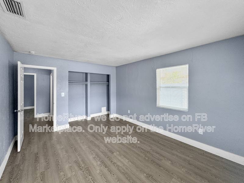 Apartment for rent at 4518 102nd St W, Bradenton, FL 34210