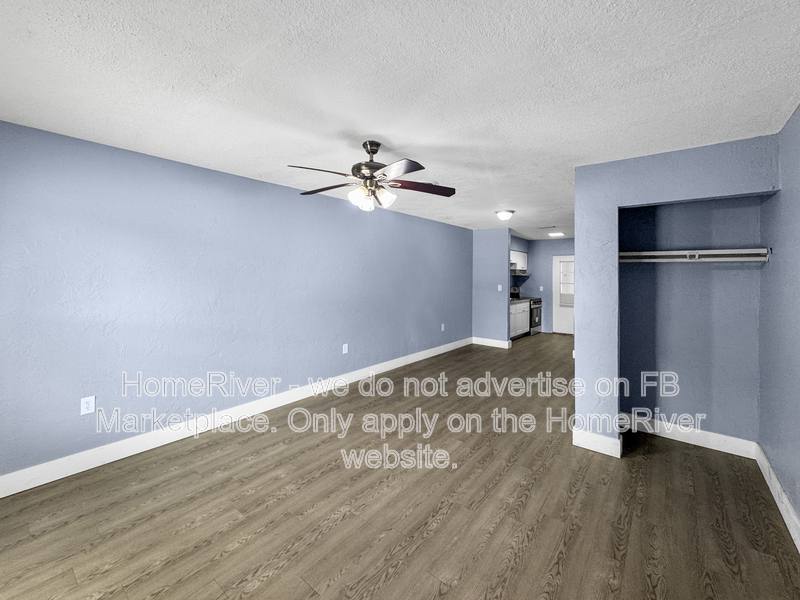 Apartment for rent at 4518 102nd St W, Bradenton, FL 34210