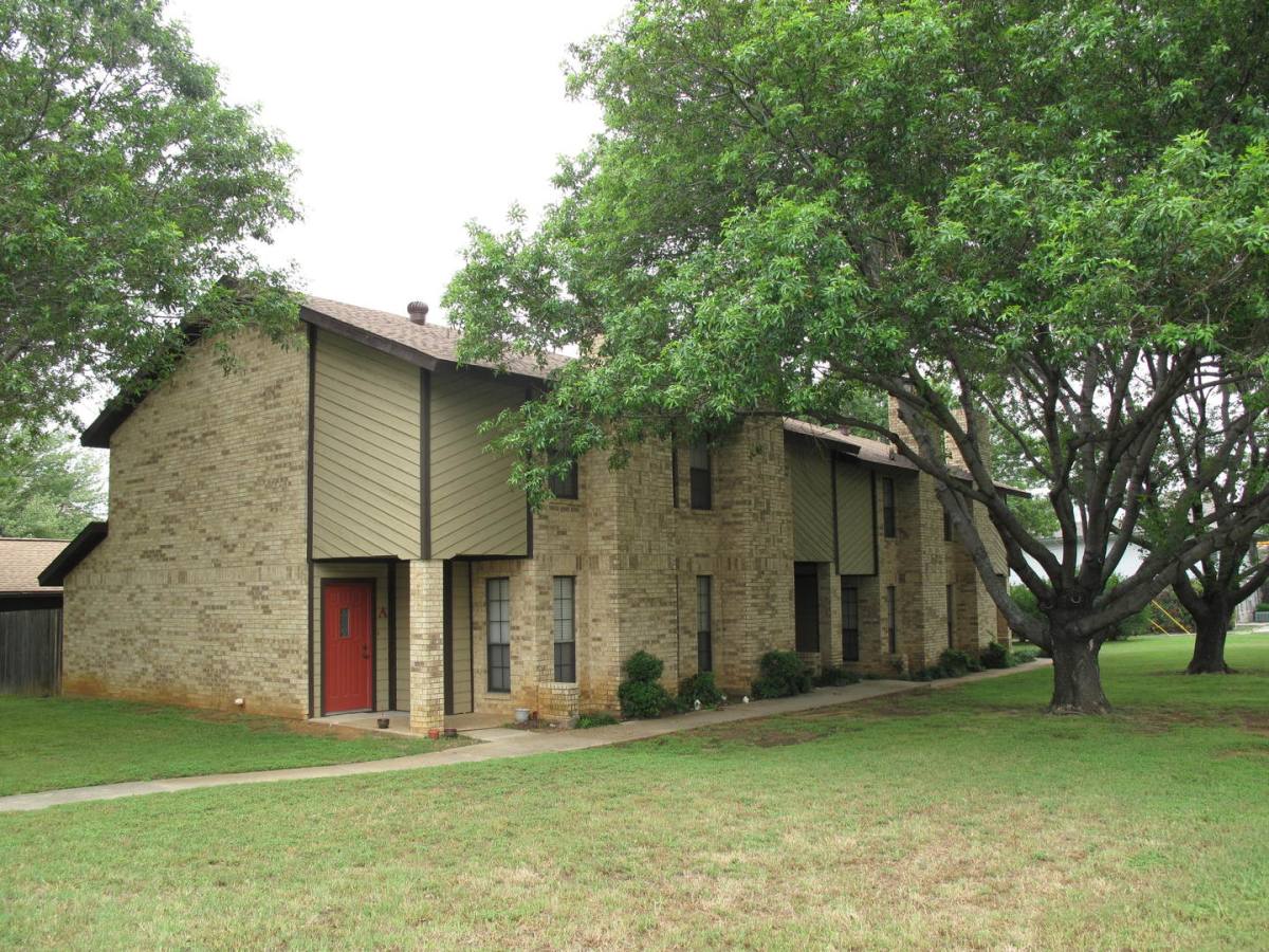 Apartment for rent at 900D Kilkenny Court, Denton, TX 76205
