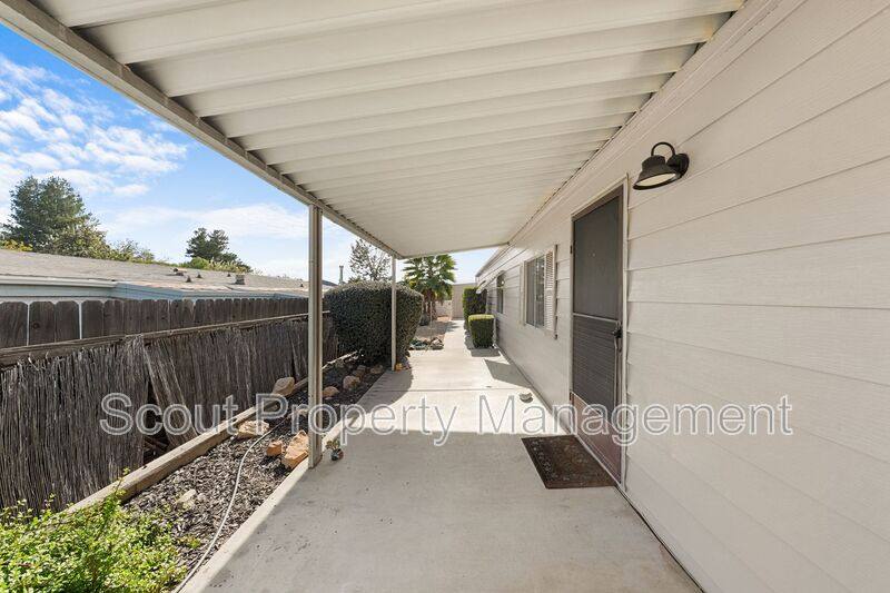House for rent at 33320 Barley Lane, Wildomar, CA 92595