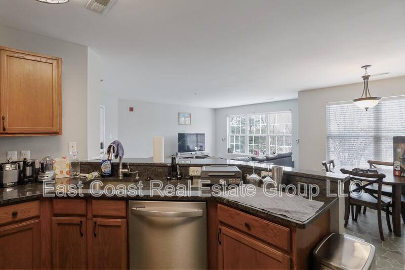Condo for rent at 2026 Windsong Dr #3B, Hagerstown, MD 21740