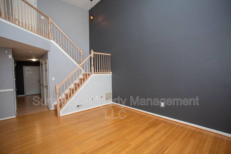 Townhouse for rent at 605 Doral Dr, Blackwood, NJ 08012