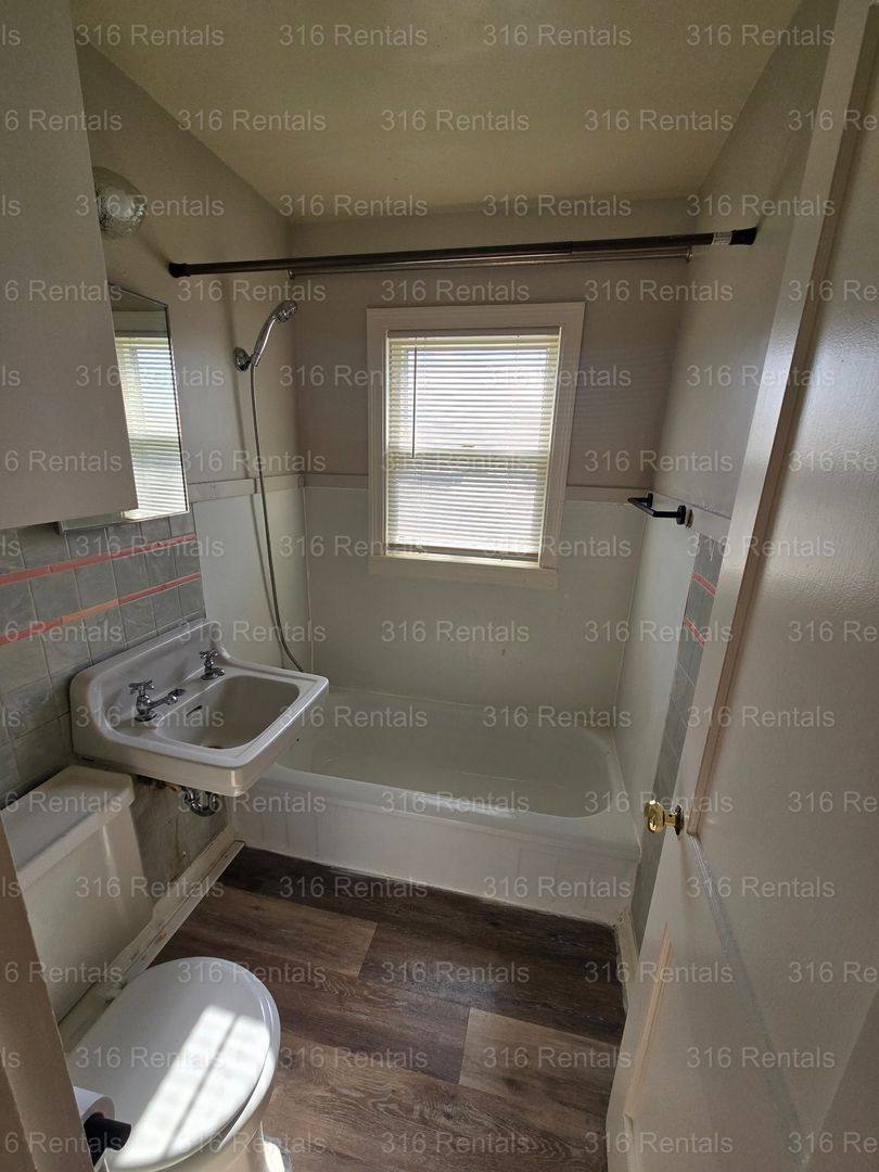 Apartment for rent at 121 W 2nd St, Newton, KS 67114