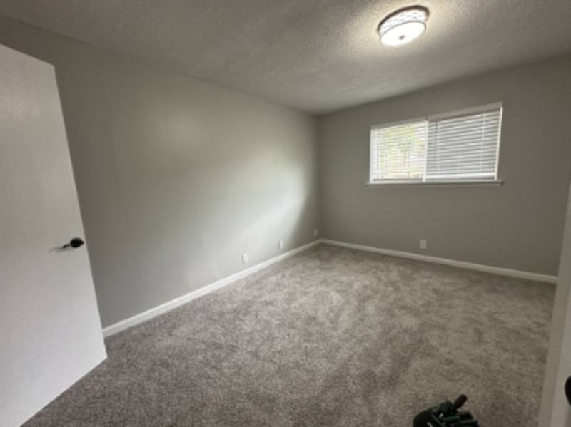 Apartment for rent at 413 W 14th St #2, Lawrence, KS 66044