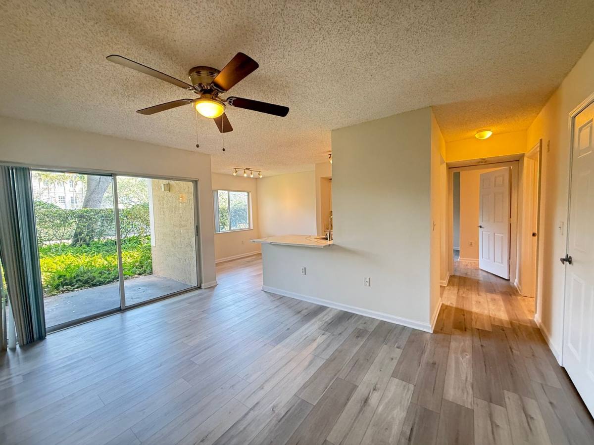 Apartment for rent at 284 Village Blvd, Jupiter, FL 33469