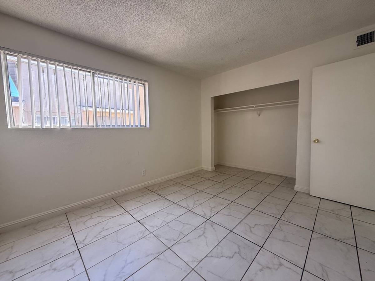 Apartment for rent at 3801 Hazelwood St, Las Vegas, NV 89119