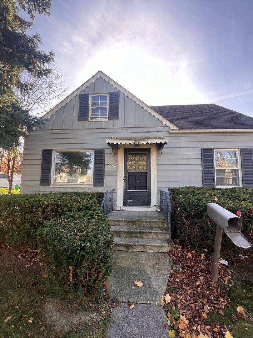 House for rent at 9334 McCracken Blvd, Cleveland, OH 44125