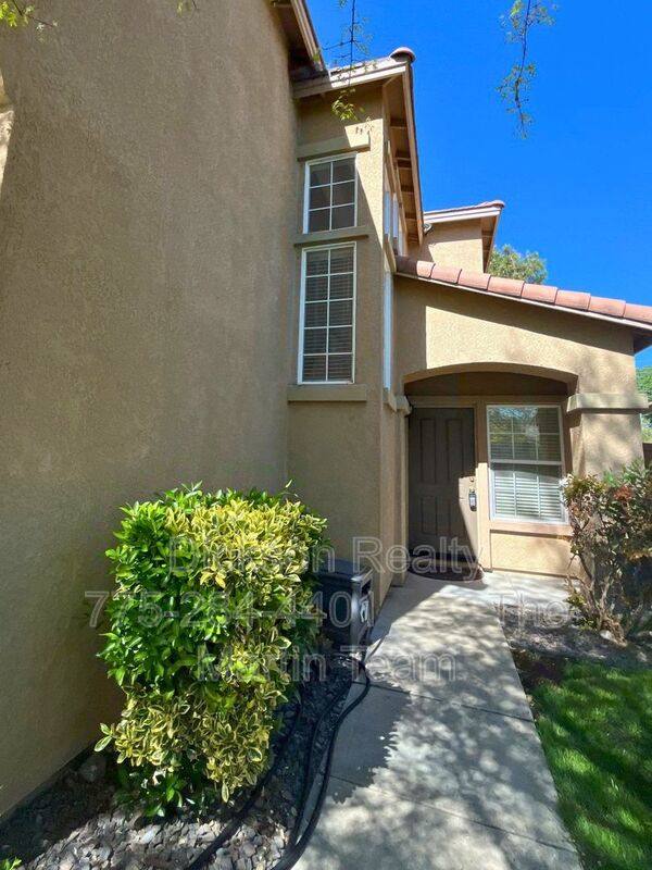 House for rent at 2521 Napoli Dr, Sparks, NV 89434