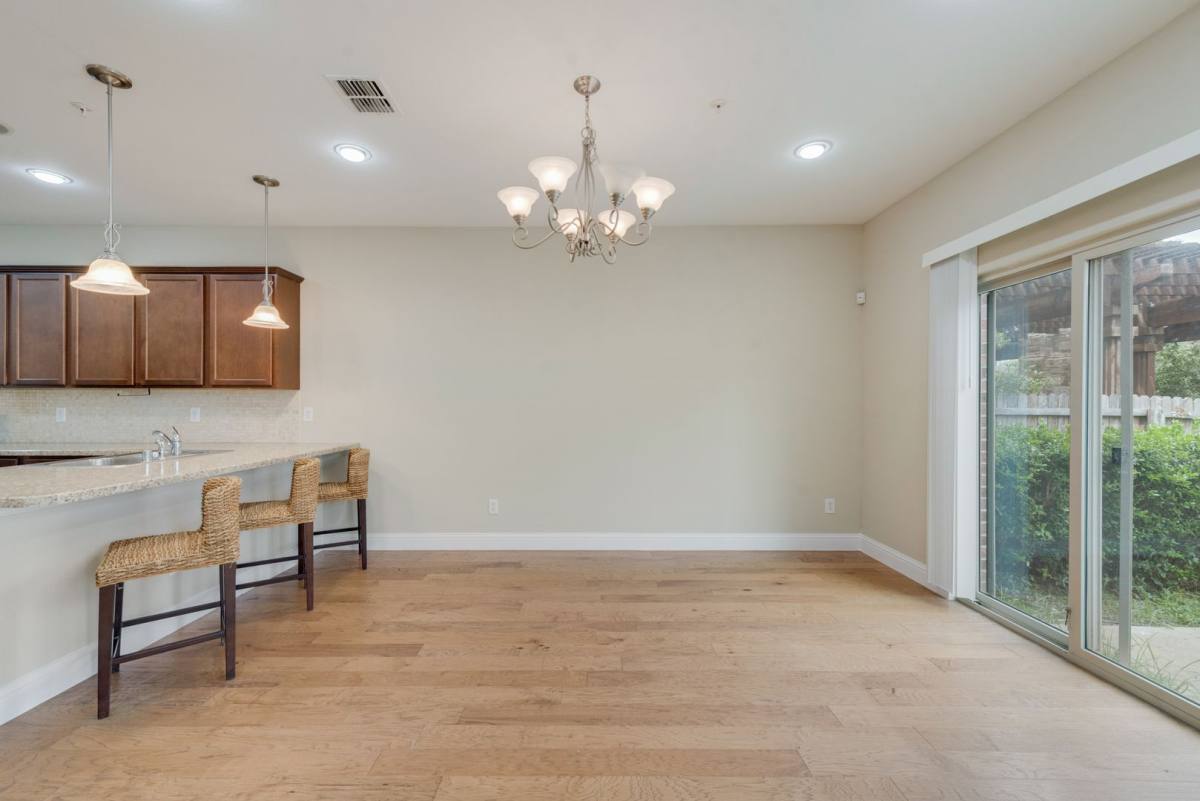 Townhouse for rent at 2629 Chambers Dr, Lewisville, TX 75067