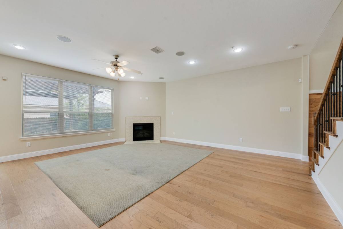Townhouse for rent at 2629 Chambers Dr, Lewisville, TX 75067