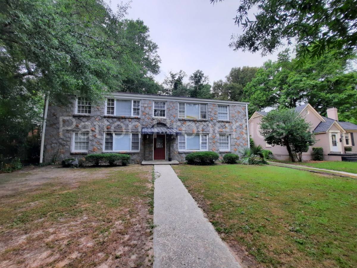 Apartment for rent at 209 S Harden, Columbia, SC 29205