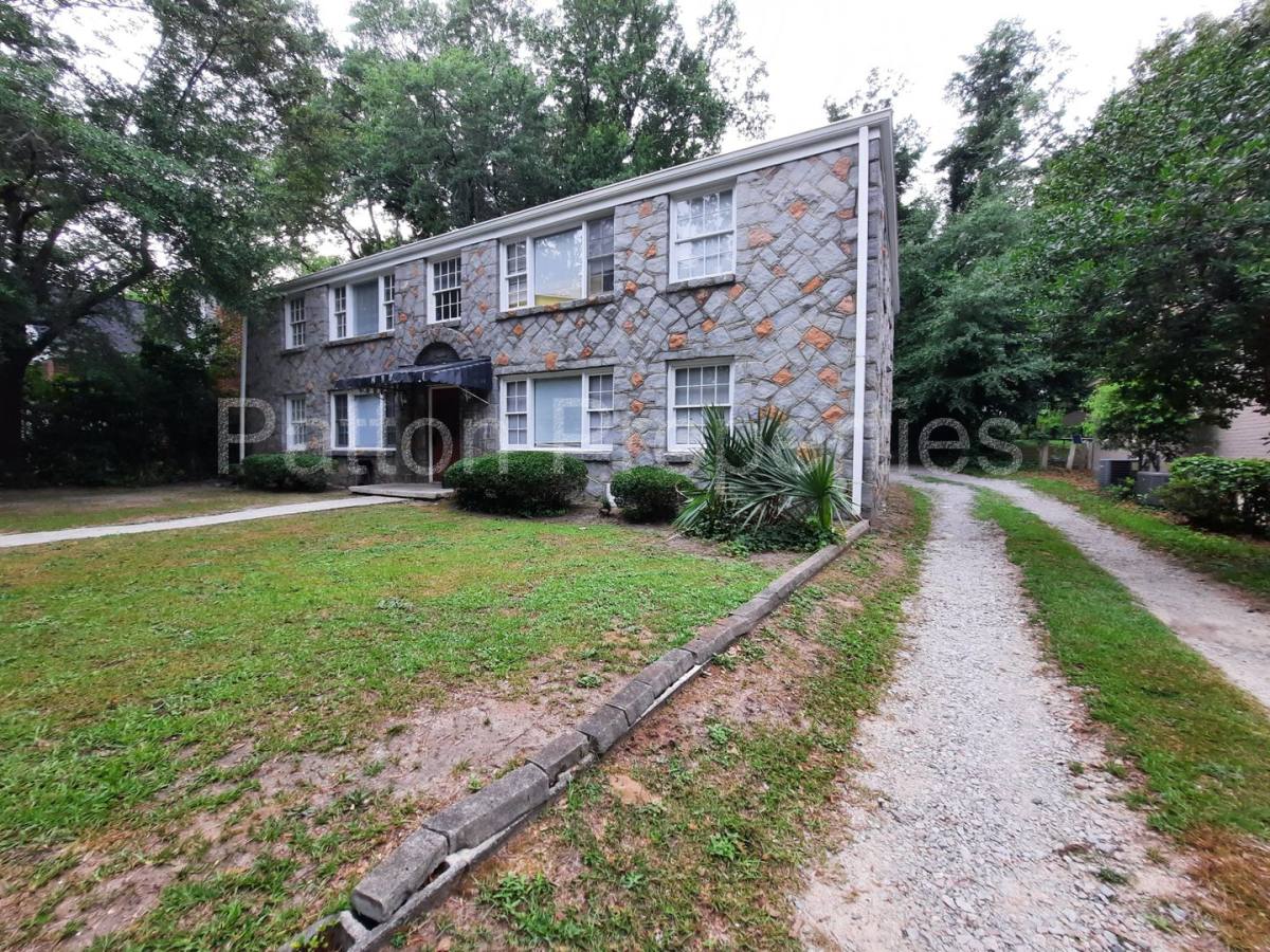 Apartment for rent at 209 S Harden, Columbia, SC 29205