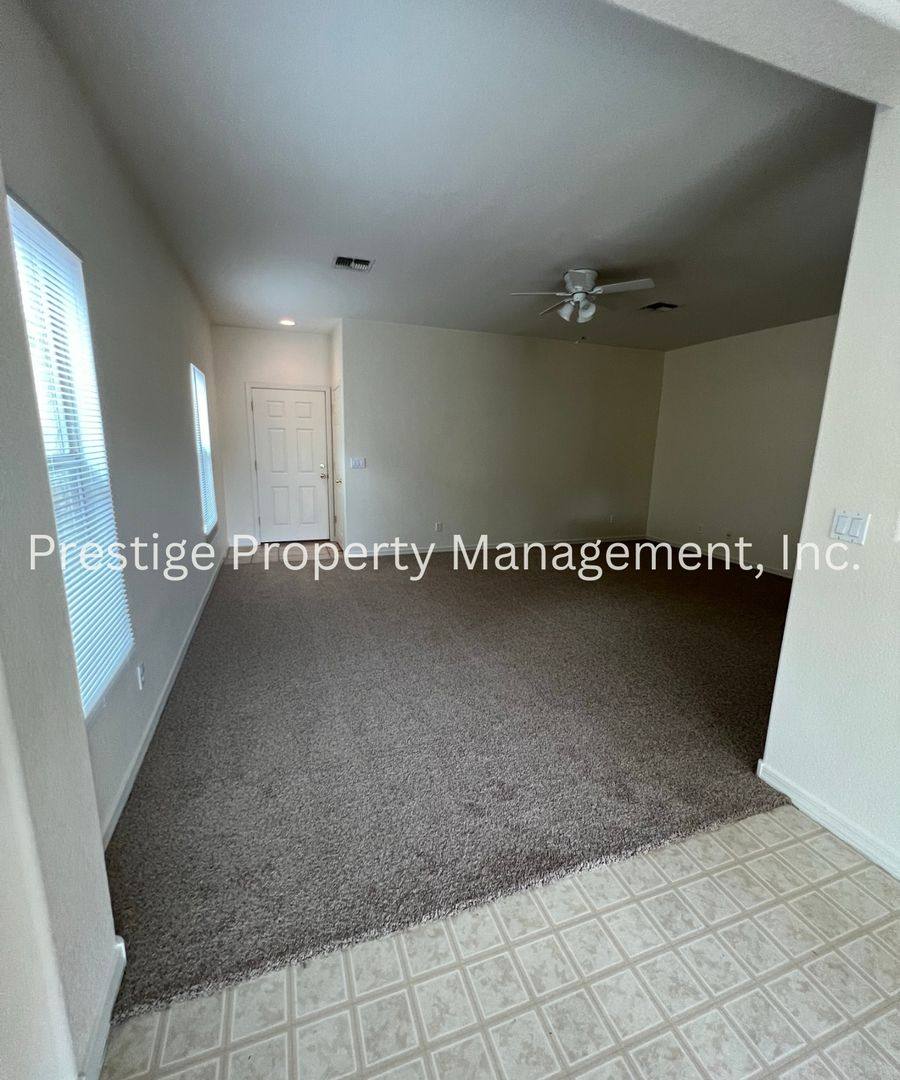 House for rent at 81 W Calle Guija, Sahuarita, AZ 85629