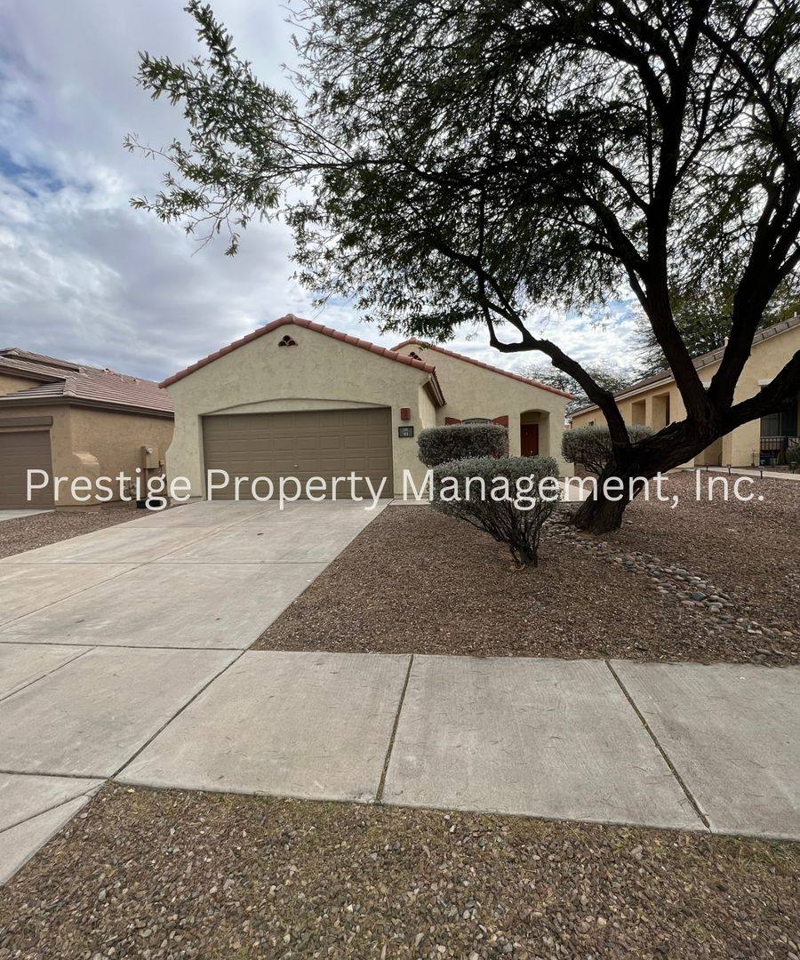 House for rent at 81 W Calle Guija, Sahuarita, AZ 85629