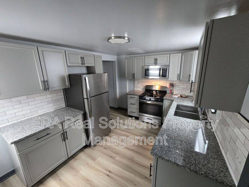 House for rent at 548 S Wayne Ave, Columbus, OH 43204